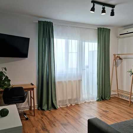 Iulius Town Charm Cozy Apartments Timisoara Ngoại thất bức ảnh