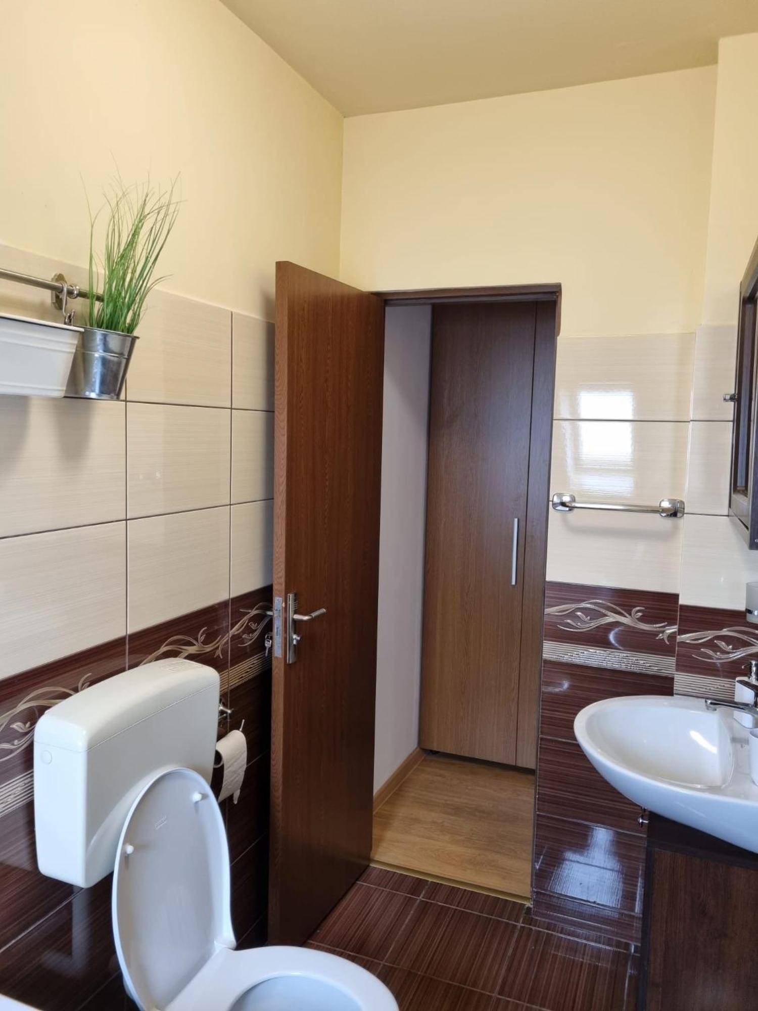 Iulius Town Charm Cozy Apartments Timisoara Ngoại thất bức ảnh
